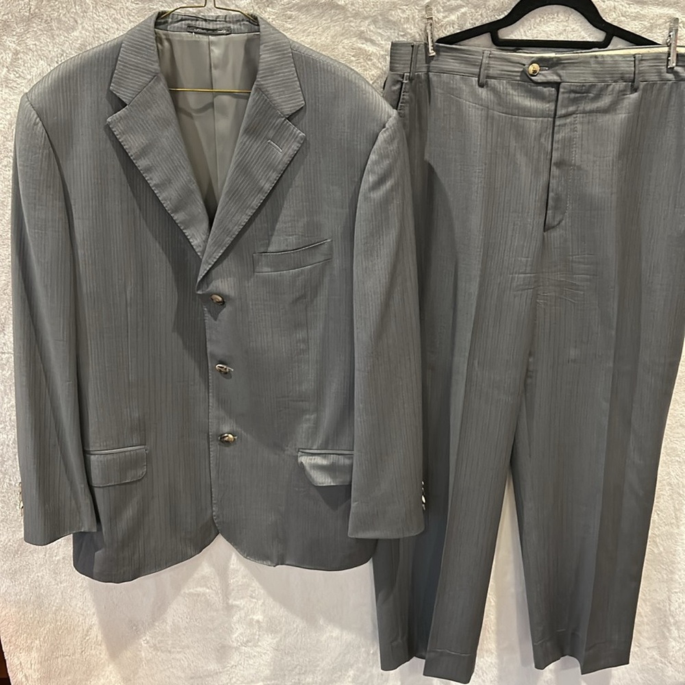 Corneliani 100% wool suit